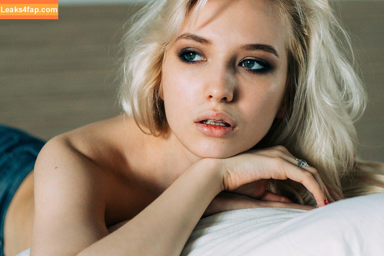 monica-wasp /  слитое фото фото #0045