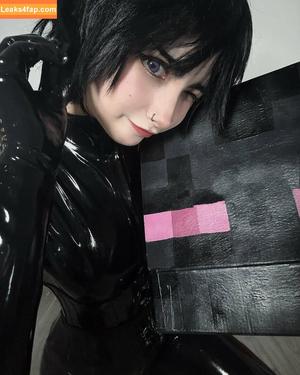 Monokichan photo #0001