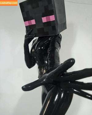 Monokichan photo #0003