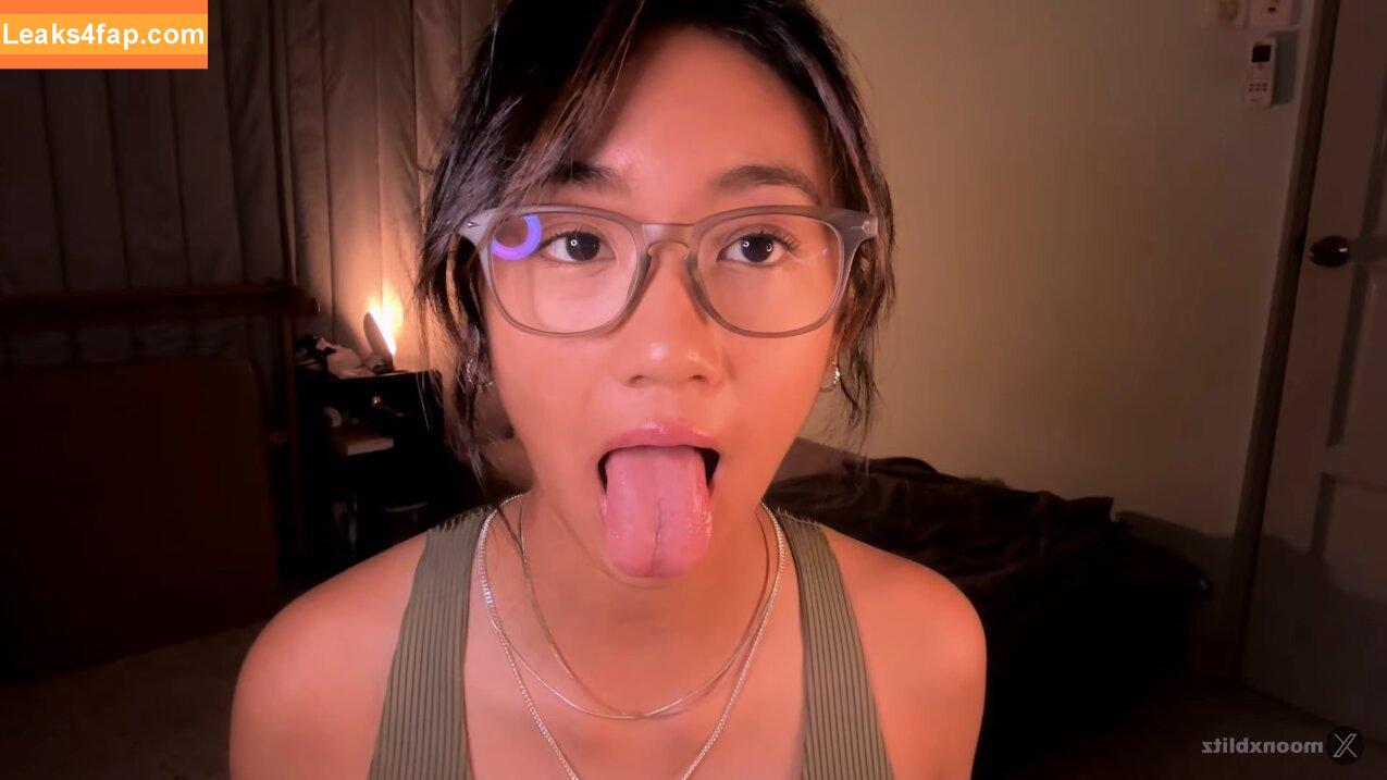 Moon Blitz Asmr / moonfoxasmr / moonxblitz слитое фото фото #0001