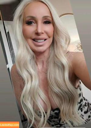 Morgan Taylor photo #0405