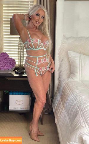 Morgan Taylor photo #0437