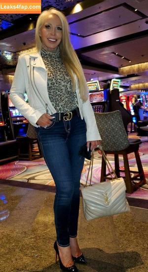 Morgan Taylor photo #0941