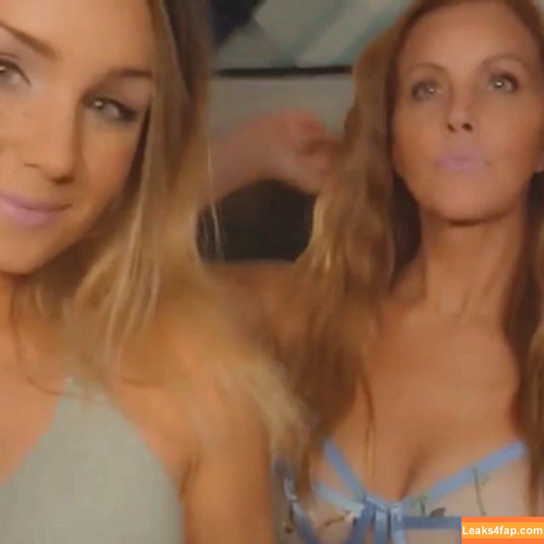Mrs. Robinson / gracerobinson / https: / mrsrobinsonvip / mrsrobinsonxox leaked photo photo #0162