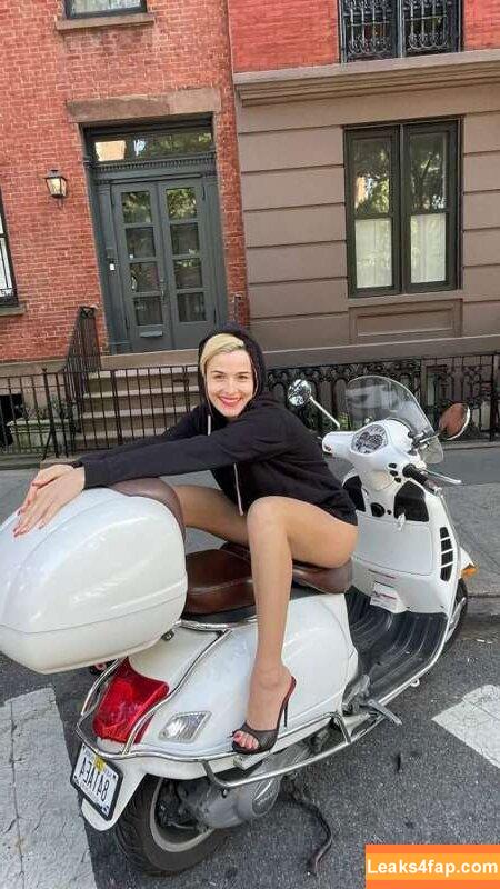 Mufin / __mufin / mzwetmuffin leaked photo photo #0001