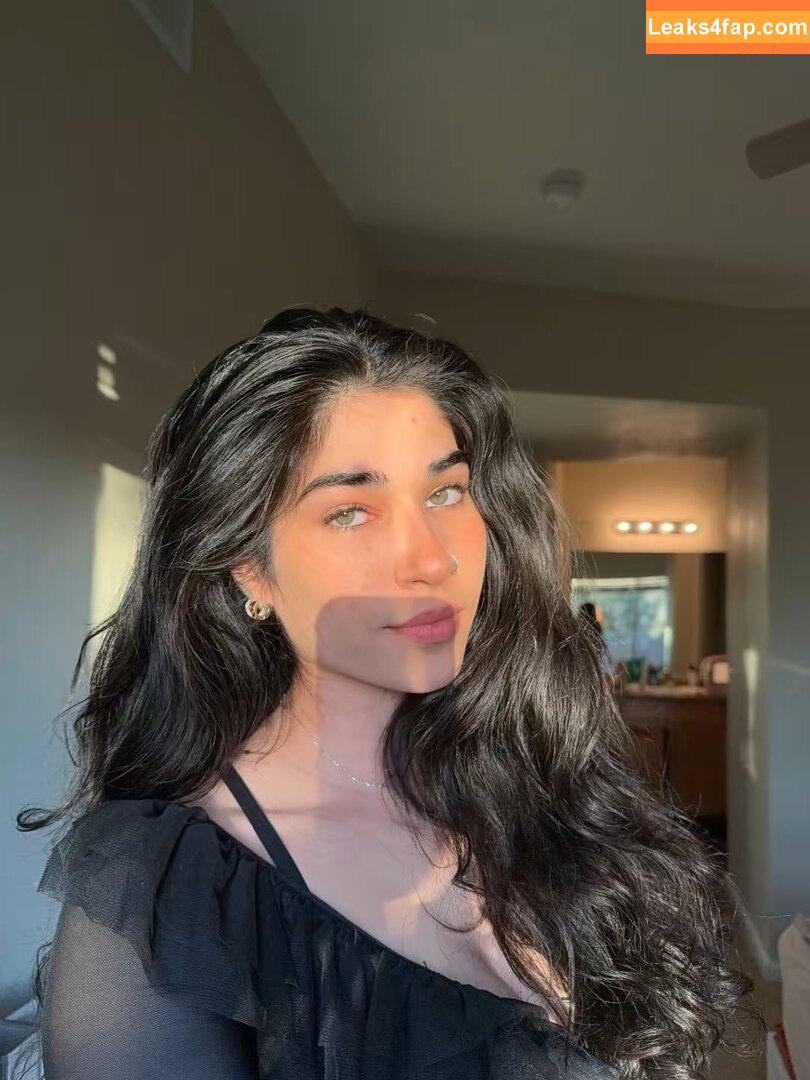 Naila Iqbal / NylaWHO / NylaWHO1 / alienalianz leaked photo photo #0002
