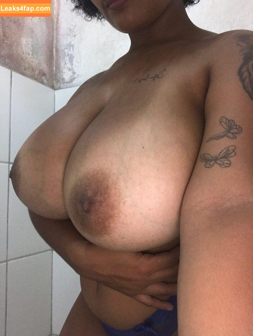 nanahrodrigues4 / NanaWeber5 / nanahweber / nanarodrigues4 / nanarodriguez leaked photo photo #0016
