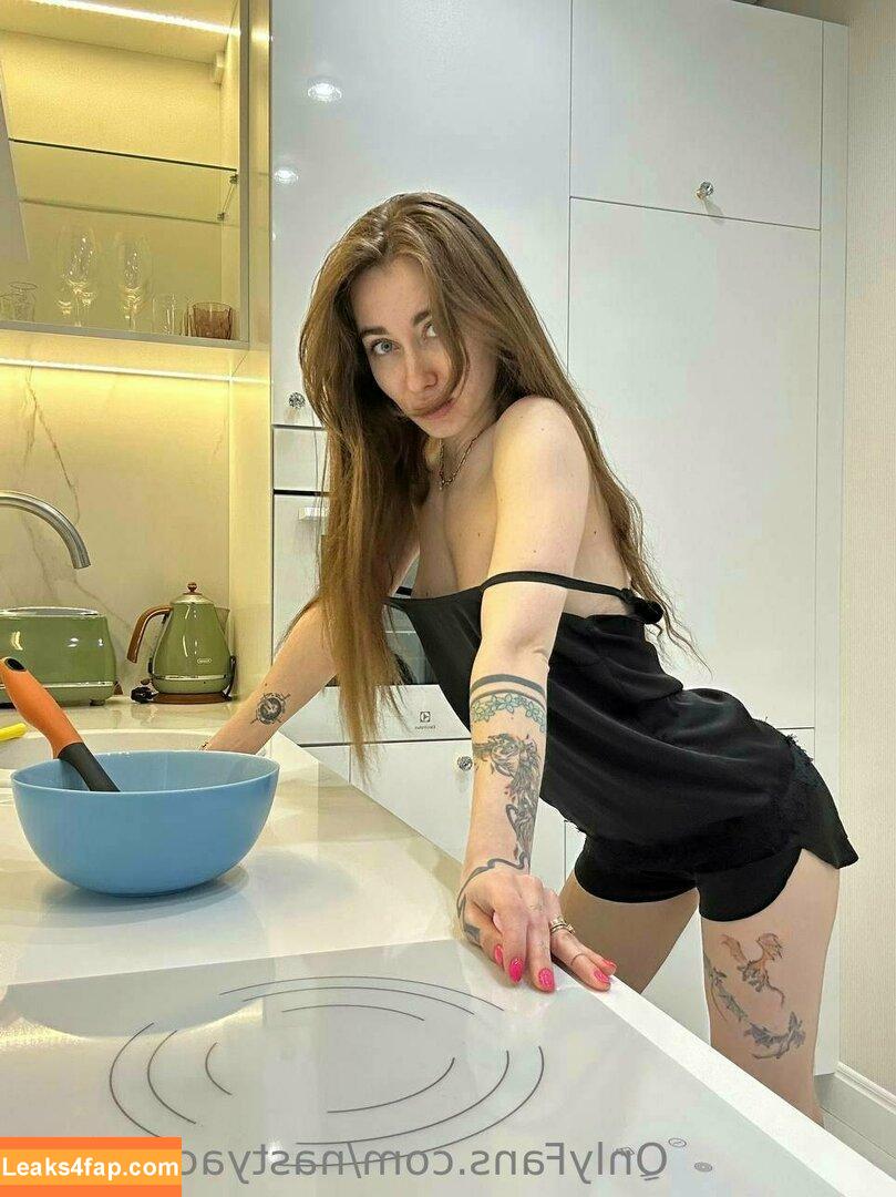 nastyacrazymo / nastya_crazy_mom / nastyanagini leaked photo photo #0140