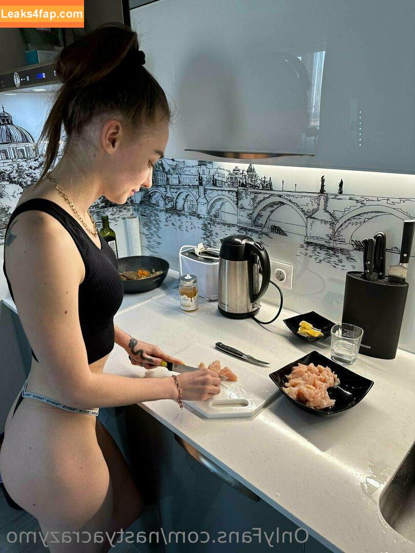nastyacrazymo / nastya_crazy_mom / nastyanagini leaked photo photo #0145