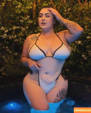 Natalia Rae Reynolds photo #0082