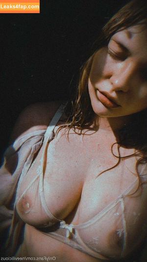 neevilicious photo #0135