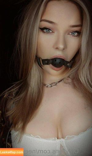 neevilicious photo #0147