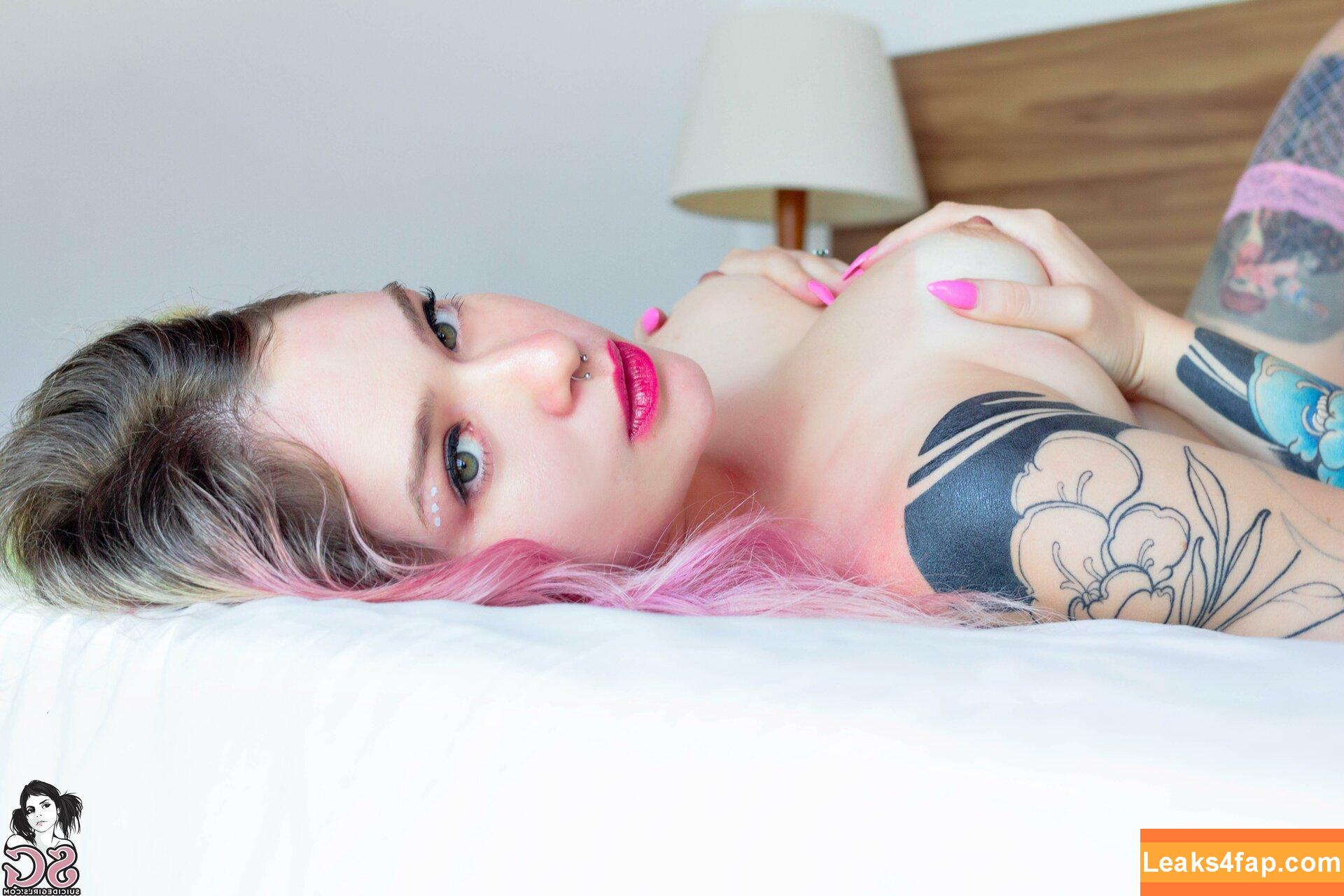 Neondoll / neondollsuk / neondooll leaked photo photo #0016