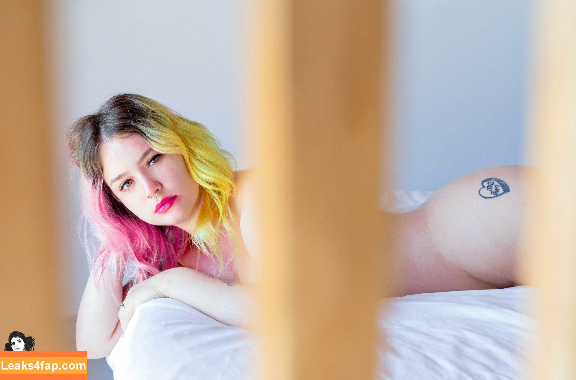 Neondoll / neondollsuk / neondooll leaked photo photo #0020