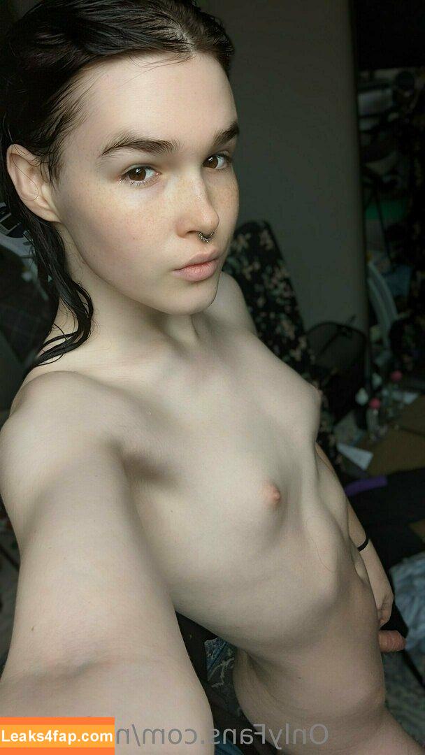 nerii.lune /  leaked photo photo #0001