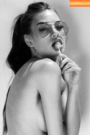 Nici Dee photo #0008