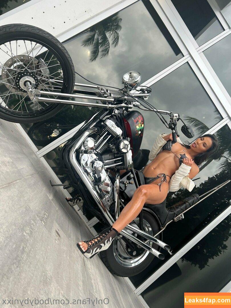 Nicole Amato / Bodybynixx слитое фото фото #0060