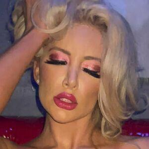 Nicolette Shea фото #0003