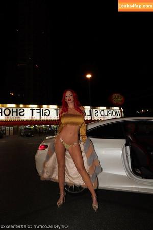 Nicolette Shea фото #0548