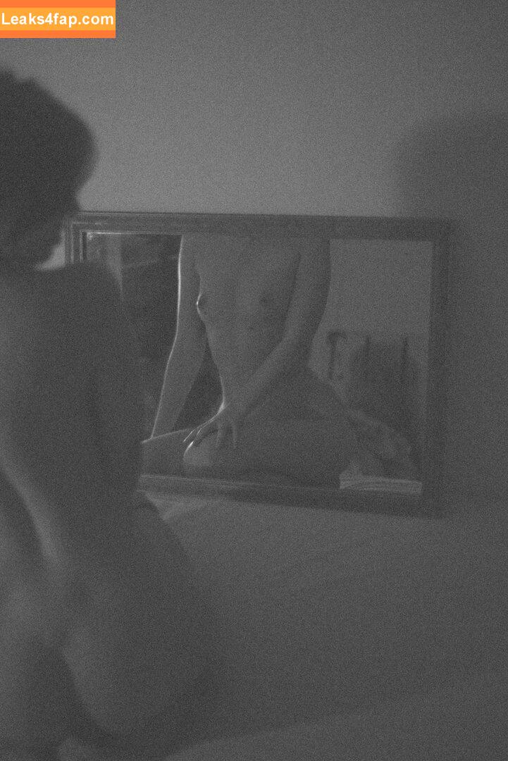 Niemesia / messrine leaked photo photo #0035