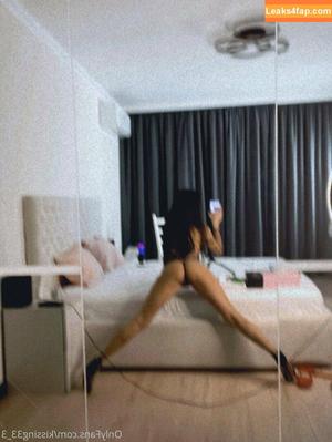Nika Kissing33_3 photo #0016