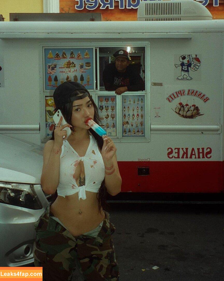 Nikita Dragun / nikitadragun leaked photo photo #0015