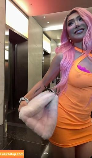 Nikita Dragun photo #0042