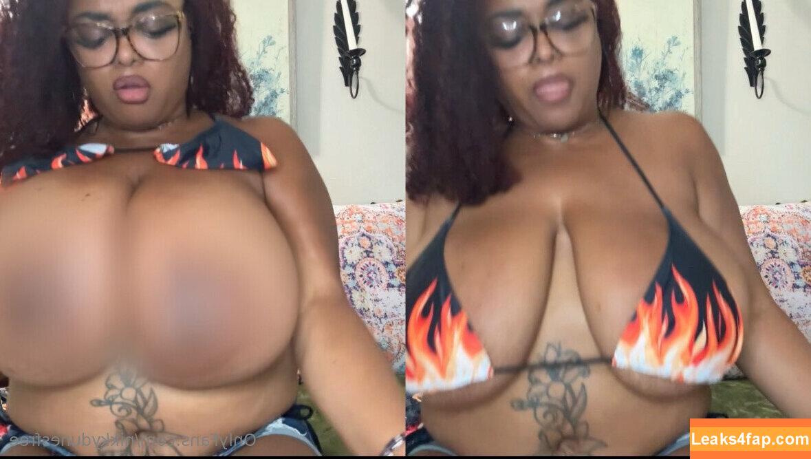 nikkydunesfree /  leaked photo photo #0024