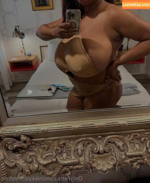nikkydunesfree photo #0010