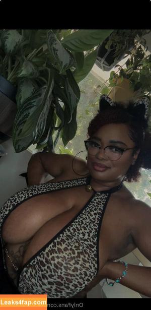 nikkydunesfree photo #0016