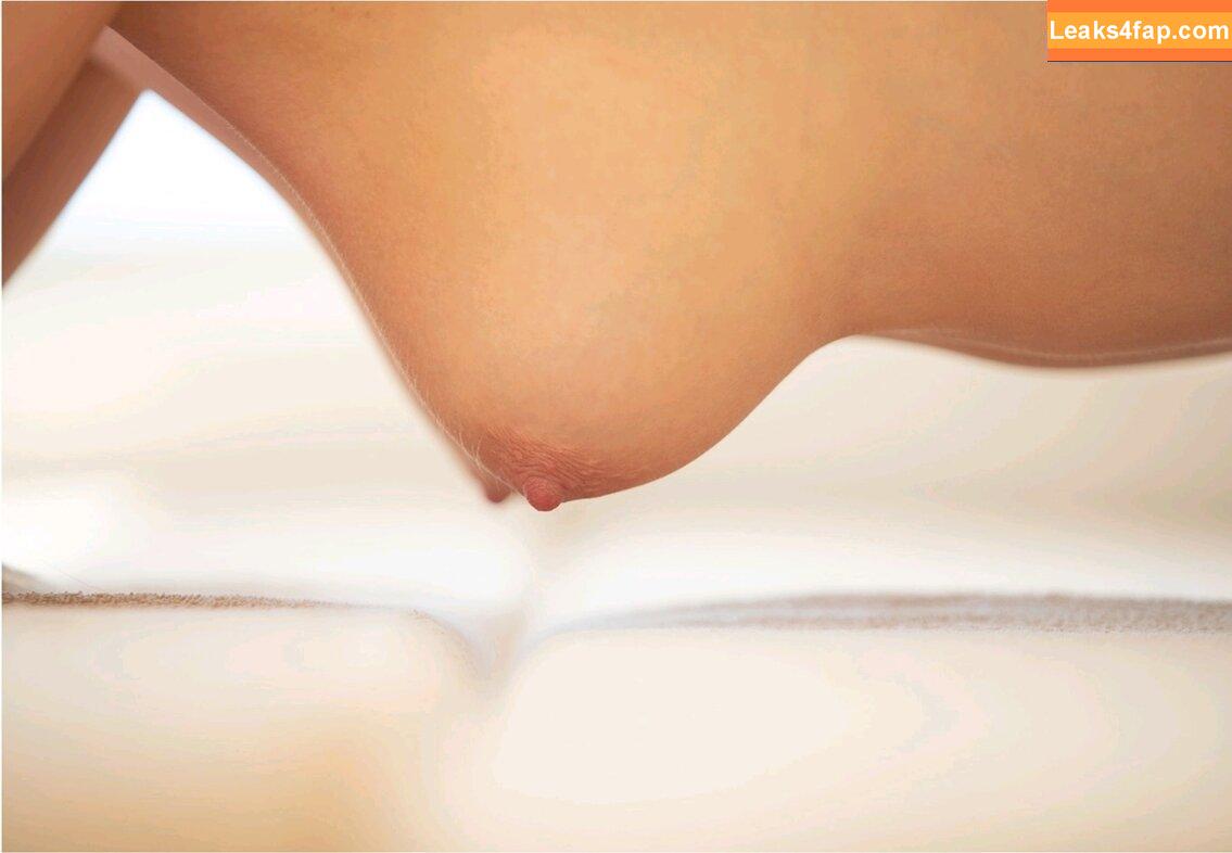 Nikoline Vibe / nicolinedevik / nikolinevibe leaked photo photo #0034