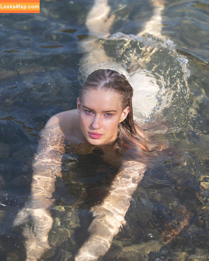 Nikoline Vibe / nicolinedevik / nikolinevibe leaked photo photo #0099