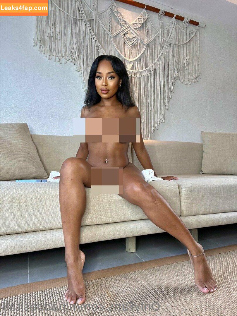 ninadoesitall /  leaked photo photo #0025