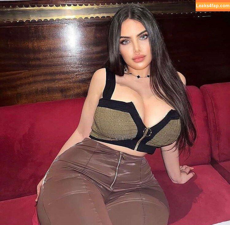 Noure Sahli / noure_sahli leaked photo photo #0032