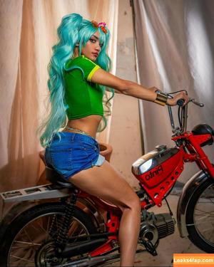 Numochiii photo #0054