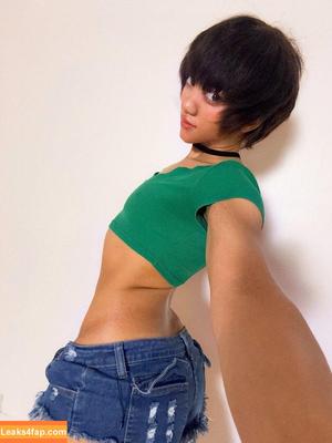 Numochiii photo #0221
