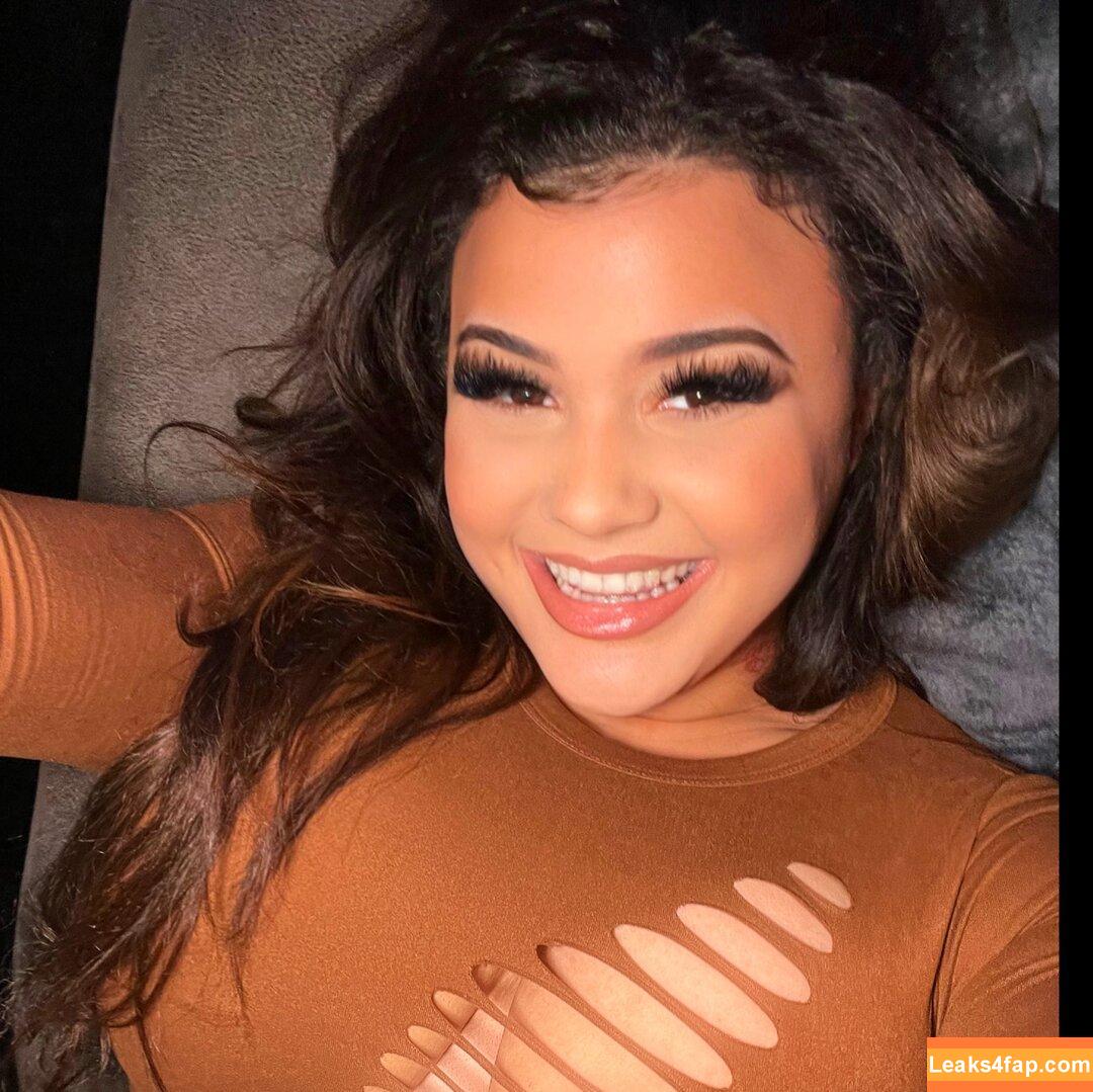 Nuts4Nessa leaked photo photo #0001