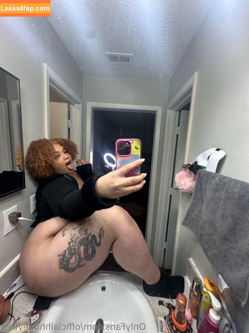 officialhhoneybee /  leaked photo photo #0048
