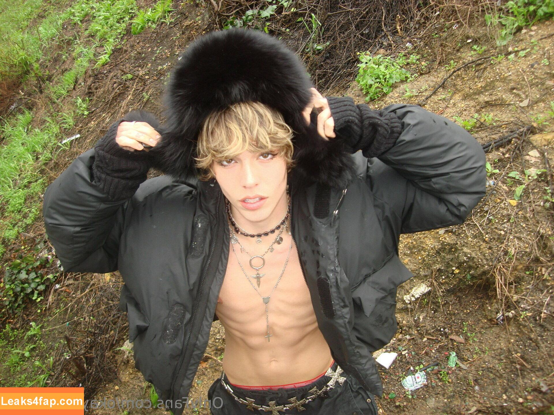 okayjohnnyboy / okjohnnyboy leaked photo photo #0087