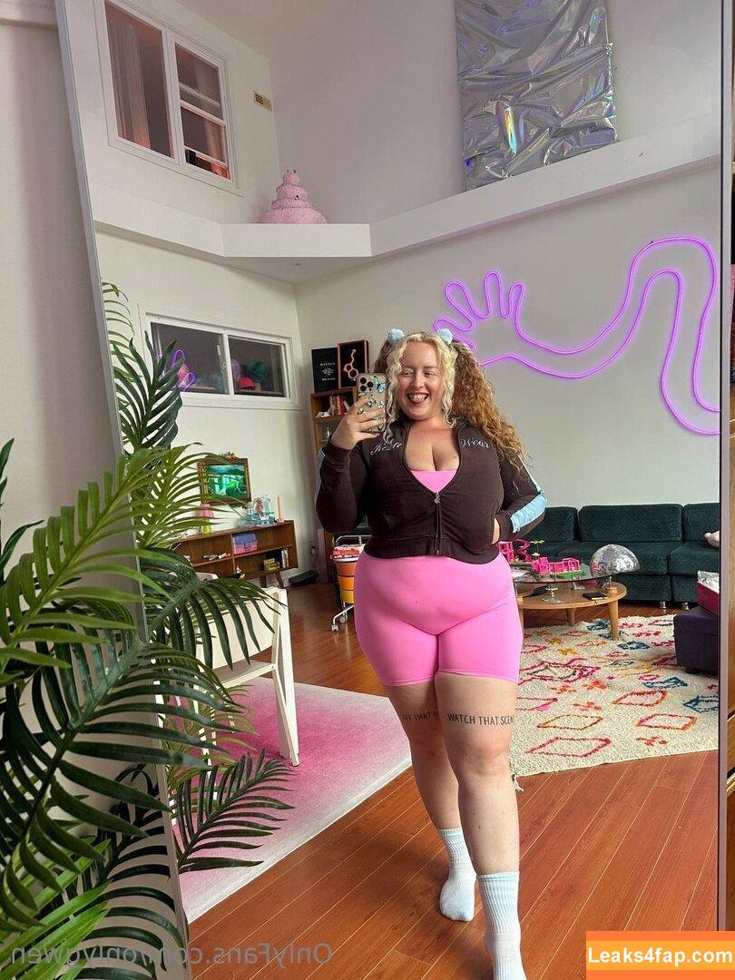 onlygwen /  leaked photo photo #0004