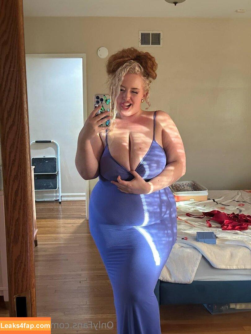 onlygwen /  leaked photo photo #0017