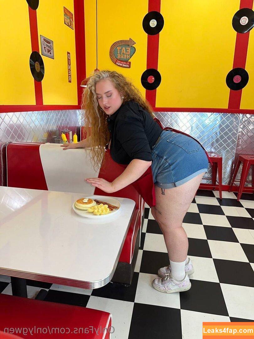 onlygwen /  leaked photo photo #0031