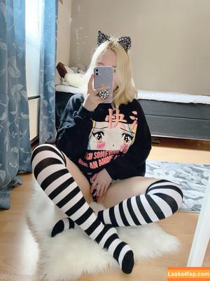 otakugirl90 photo #0023