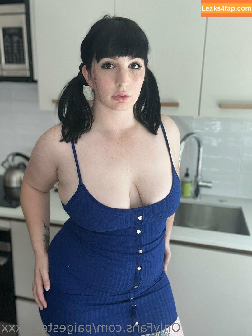 Paige Steele / BigButtBooty / https: / paigesteelexxx / stalking_paigesteele leaked photo photo #0017