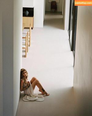 Paris Jackson photo #0039