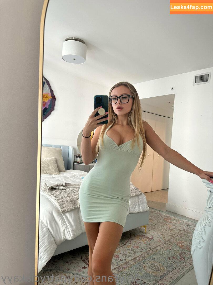 patryciakayy / itspatikayy leaked photo photo #0017