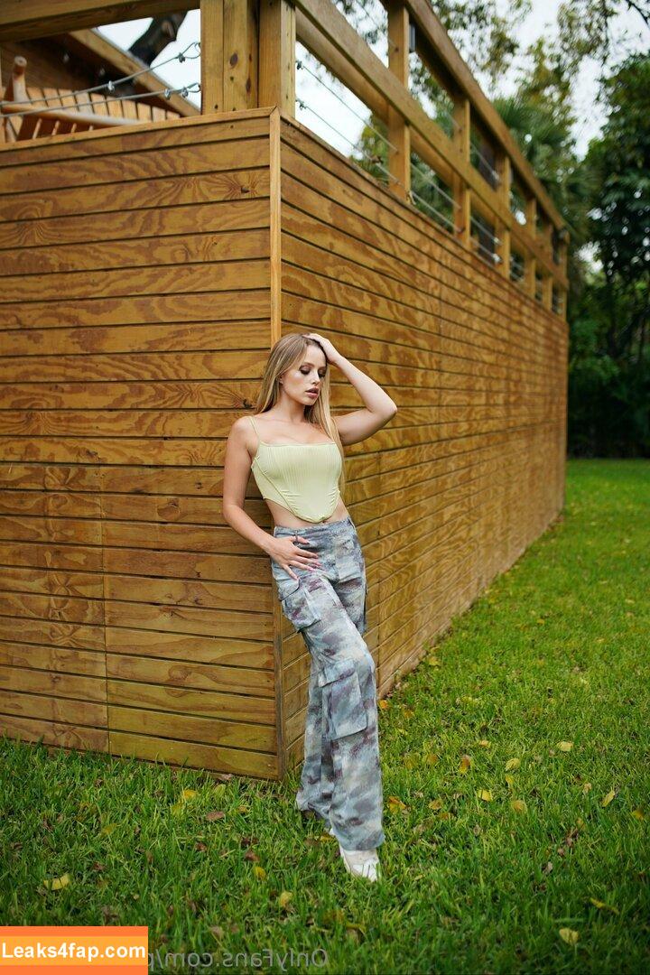 patryciakayy / itspatikayy leaked photo photo #0055