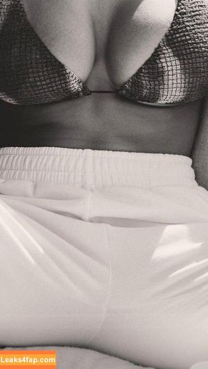 Penny Lane photo #0501