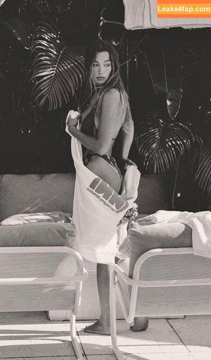 Penny Lane photo #0502