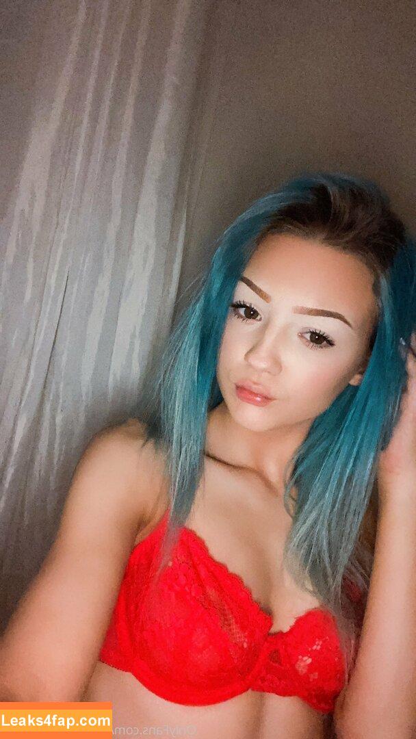 petiteprincessxxxx / soph leaked photo photo #0019